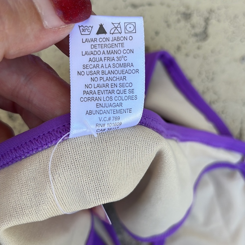New Beach Rays purple bikini - Picture 8 of 16